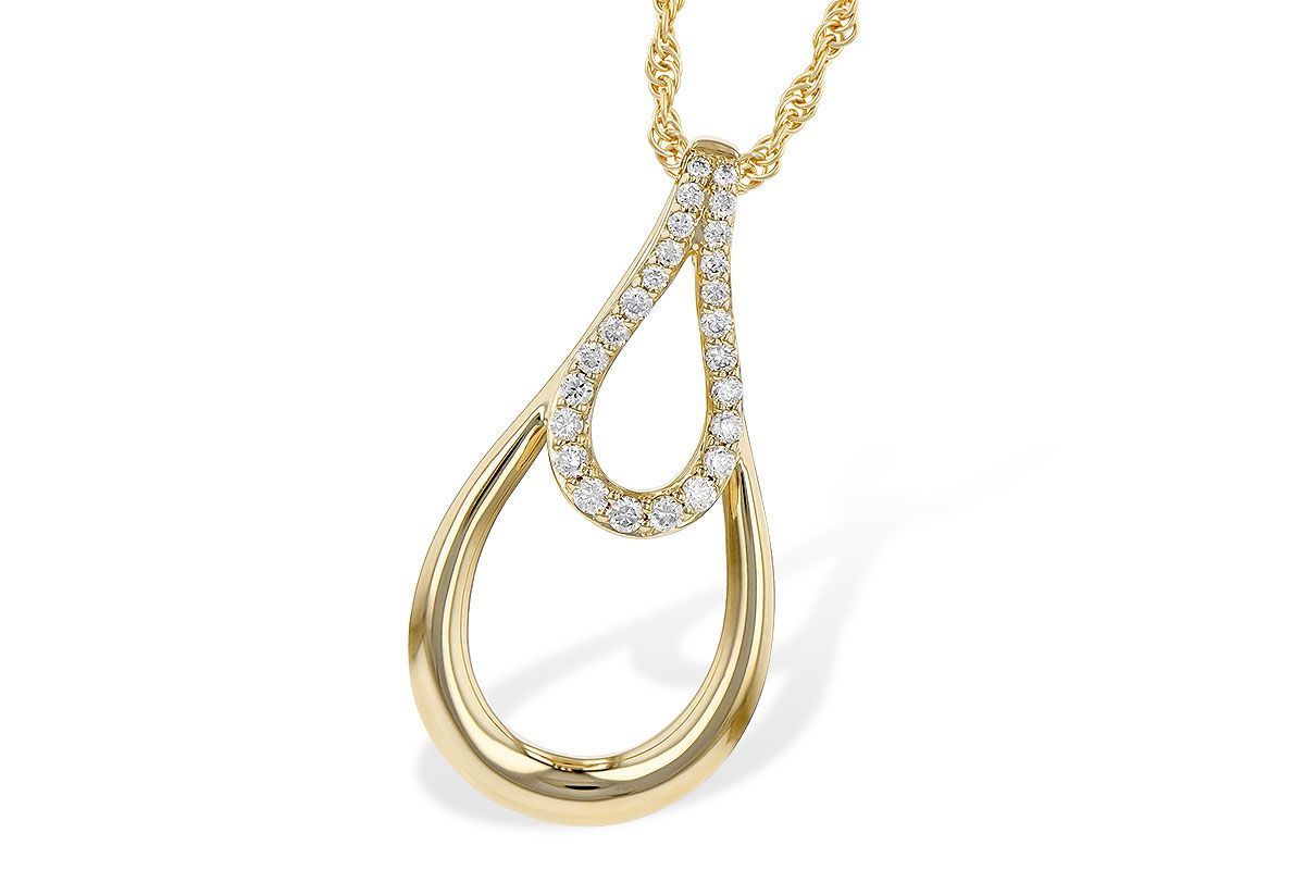Gold diamond pendant